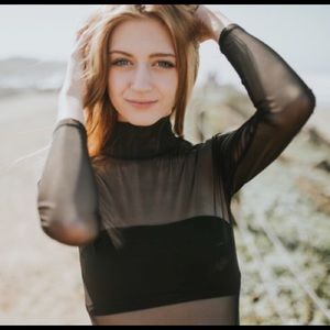 Shear black long sleeve turtle neck